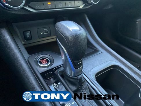 Used 2024 Nissan Sentra S FWD image 35