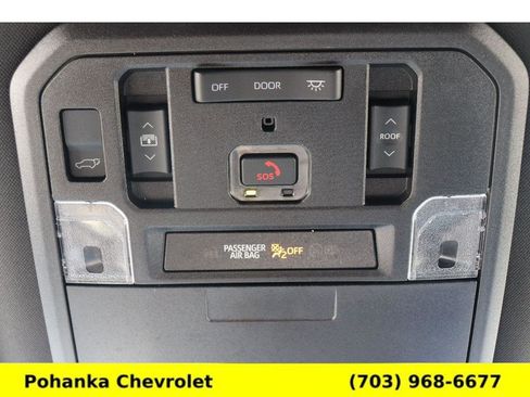 Used 2025 Toyota Sequoia Limited w/ Tow Technology Package AWD/4WD image 20