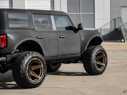 Used 2024 Ford Bronco Big Bend image 14