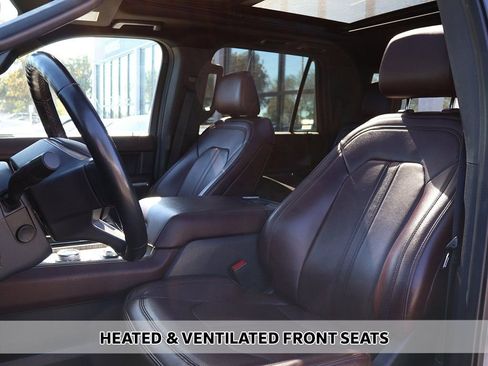 Used 2023 Ford Expedition Max Limited image 9