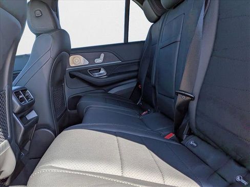 New 2026 Mercedes-Benz GLE 450 4MATIC image 16