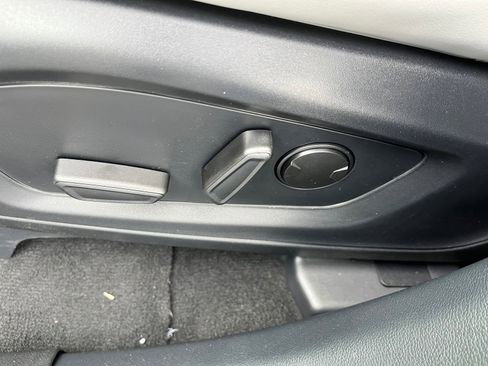 New 2025 Ford Explorer Active w/ Active Comfort Package image 19