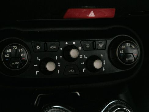 Used 2012 Ferrari California image 46