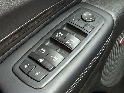 Used 2017 Dodge Durango Citadel w/ Premium Entertainment Group RWD image 35