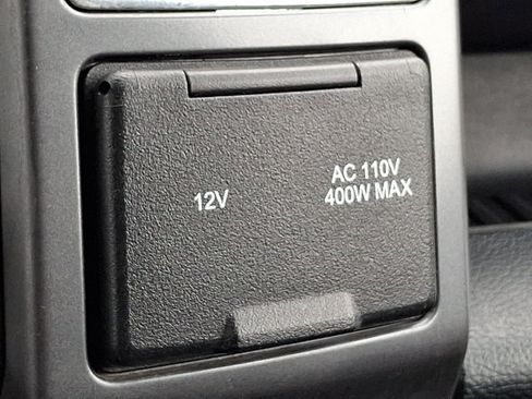 Used 2020 Ford F150 XLT w/ Equipment Group 302A Luxury AWD/4WD image 25