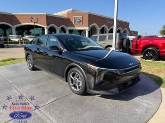 Used 2025 Kia K4 FWD video 1