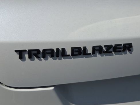New 2026 Chevrolet TrailBlazer RS w/ Convenience Package image 30
