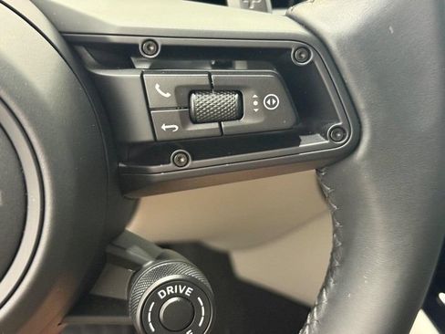 Certified 2025 Porsche Cayenne S AWD/4WD image 20