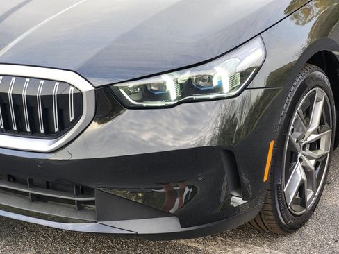 Used 2026 BMW 530i image 8