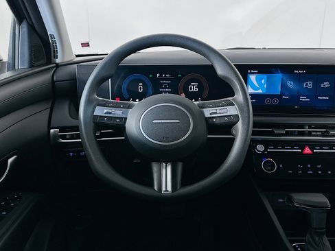 Used 2025 Hyundai Tucson SEL image 18