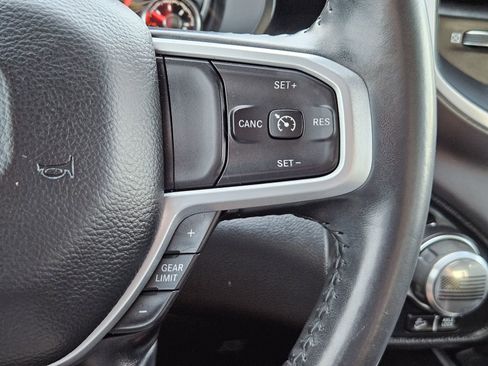 Used 2020 RAM 1500 Lone Star image 27