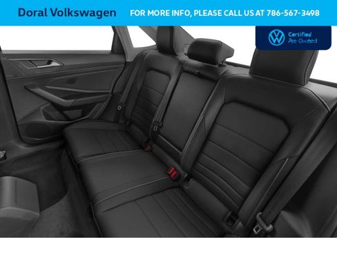 Used 2023 Volkswagen Jetta SE w/ Panoramic Sunroof Package image 13