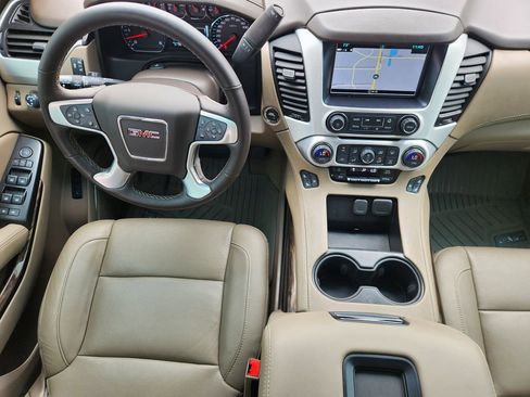 Used 2019 GMC Yukon SLT w/ Open Road Package RWD image 28