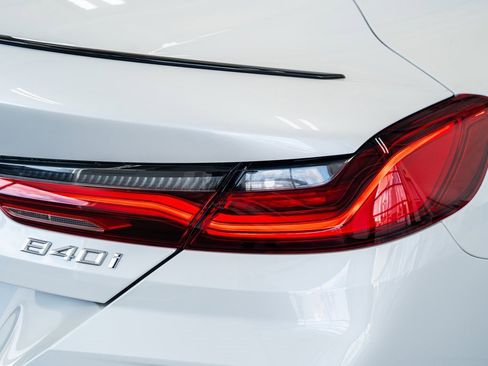Used 2025 BMW 840i Coupe w/ M Sport Professional Package image 27
