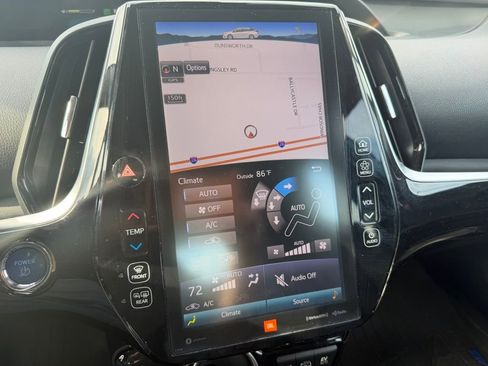Used 2020 Toyota Prius Prime Limited image 10
