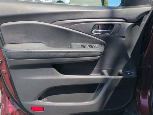 Used 2019 Honda Passport Sport image 16