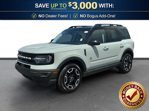 Certified 2022 Ford Bronco Sport Outer Banks w/ Tech Package AWD/4WD image 1