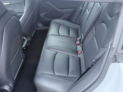 Used 2023 Tesla Model 3 Standard Range RWD image 31