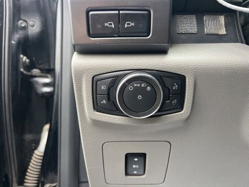 Used 2016 Ford F150 XLT w/ Equipment Group 301A Mid image 19