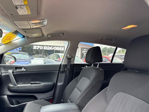 Used 2017 Kia Sportage LX FWD image 13