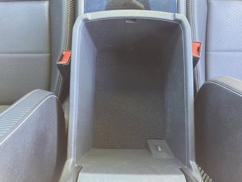 Used 2021 Volkswagen Atlas Cross Sport SEL R-Line image 30