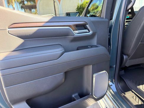 New 2026 Chevrolet Silverado 1500 High Country w/ Technology Package AWD/4WD image 26