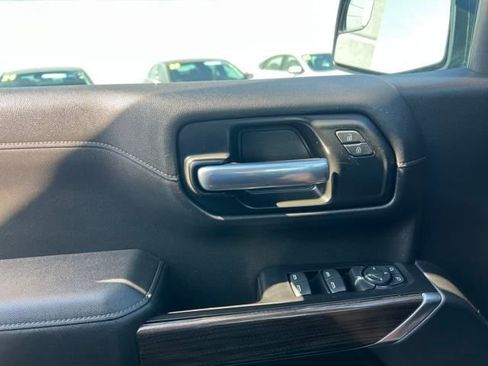 Used 2019 Chevrolet Silverado 1500 LT Trail Boss w/ Convenience Package image 31