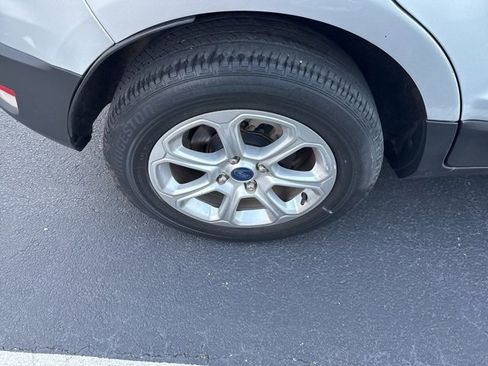 Used 2019 Ford EcoSport SE image 13