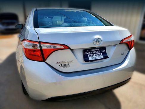 Used 2016 Toyota Corolla LE FWD image 10