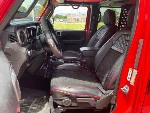 Used 2018 Jeep Wrangler Unlimited Sport S AWD/4WD image 8