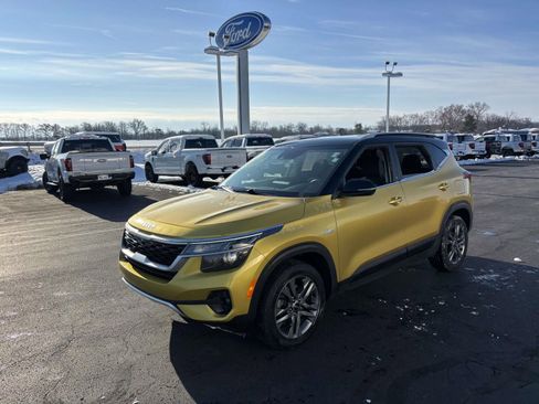 Used 2022 Kia Seltos S image 4