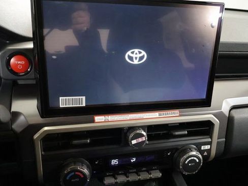 New 2025 Toyota Tacoma TRD Sport AWD/4WD image 17