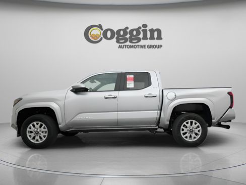 New 2026 Toyota Tacoma SR5 AWD/4WD image 7