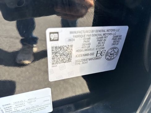 Used 2024 Chevrolet Malibu LT w/ Midnight Edition image 39