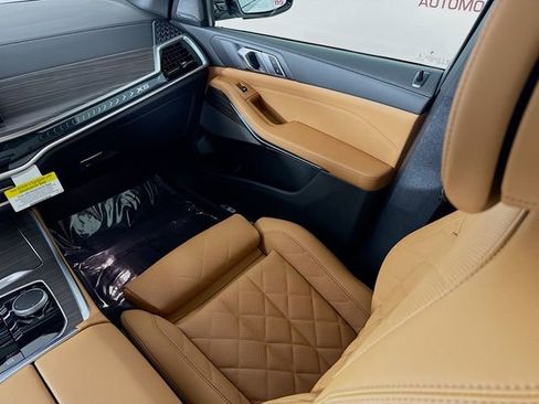New 2026 BMW X5 xDrive40i w/ M Sport Package image 25