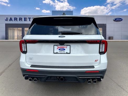 New 2026 Ford Explorer ST w/ Sun And Sound Package RWD image 6