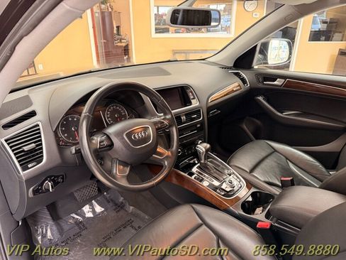 Used 2015 Audi Q5 2.0T Premium Plus w/ Technology Package image 16