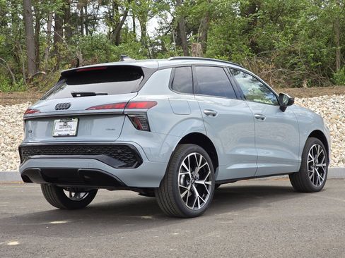 New 2026 Audi Q3 quattro 2.0T AWD/4WD image 20