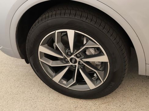 Certified 2022 Audi Q5 2.0T Premium Plus image 32