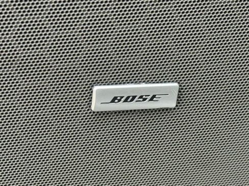 Used 2018 Cadillac XT5 Luxury w/ Driver Awareness Package image 13