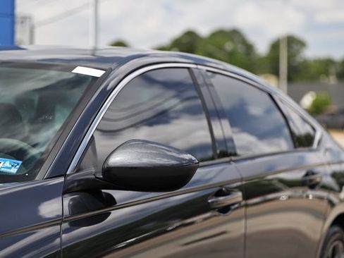 Used 2024 Honda Accord EX image 3