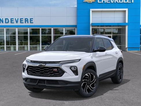 New 2026 Chevrolet TrailBlazer RS w/ Convenience Package AWD/4WD image 8