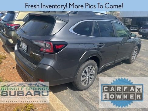 Used 2025 Subaru Outback Premium image 2
