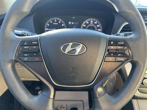 Used 2017 Hyundai Sonata Sport w/ Cargo Package image 15