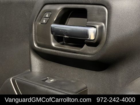 Used 2025 GMC Sierra 2500 Pro image 32