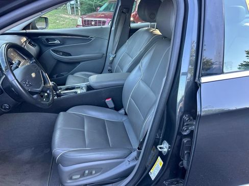 Used 2014 Chevrolet Impala LTZ FWD image 14