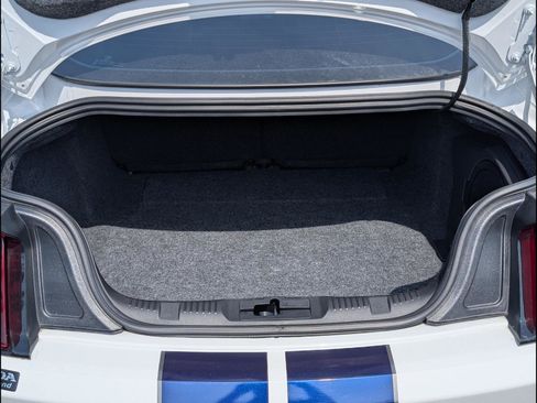 Used 2020 Ford Mustang Shelby GT350 w/ Technology Package image 21