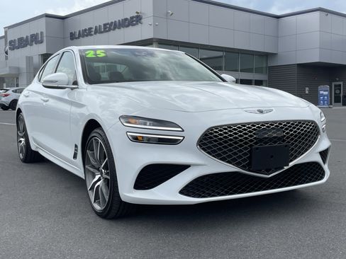 Used 2025 Genesis G70 2.5T AWD/4WD image 1
