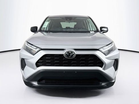 Certified 2024 Toyota RAV4 LE AWD/4WD image 8