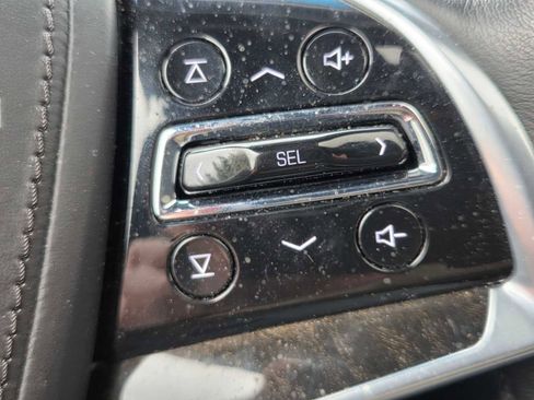 Used 2020 Cadillac Escalade Platinum AWD/4WD image 33